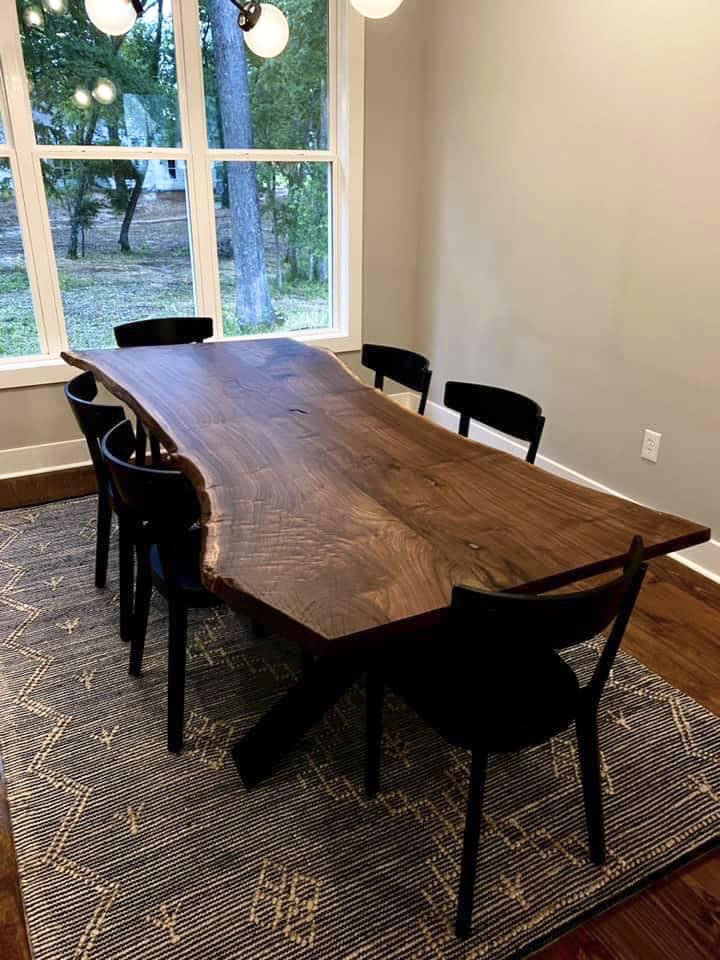 custom built farm tables in Mississippi